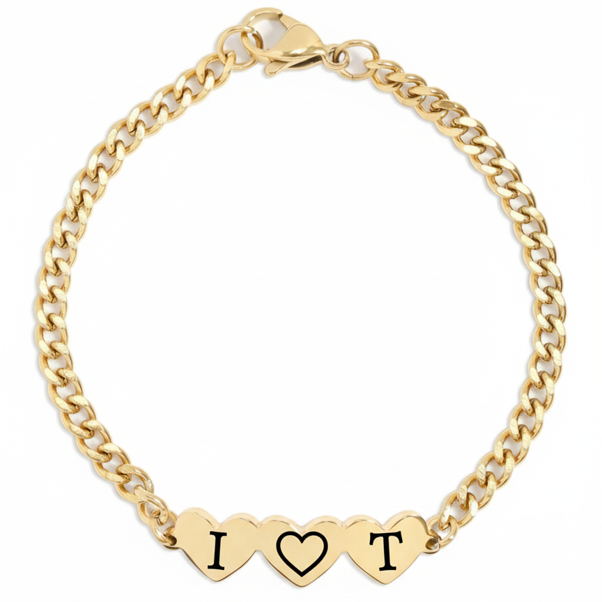 Curb chain 3 heart bracelet
