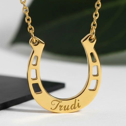 Lucky Horseshoe necklace