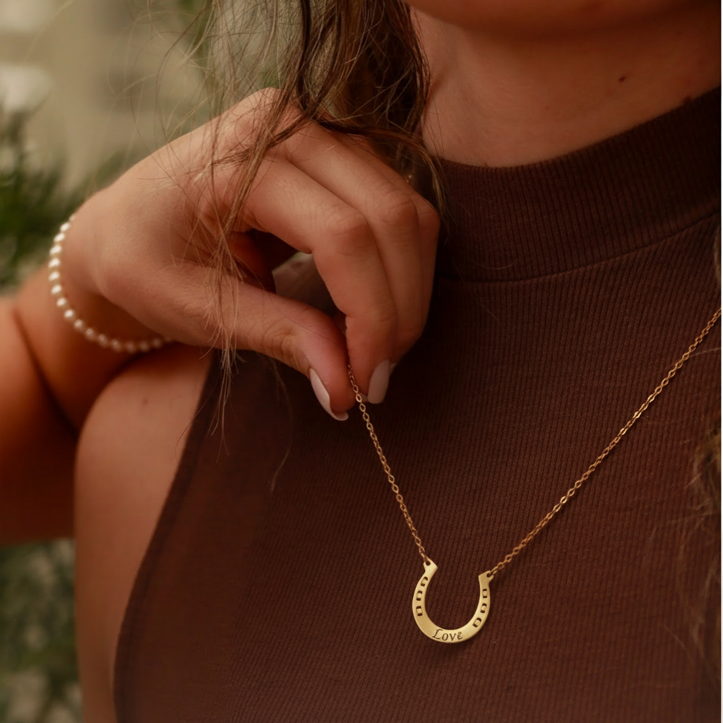 Lucky Horseshoe necklace