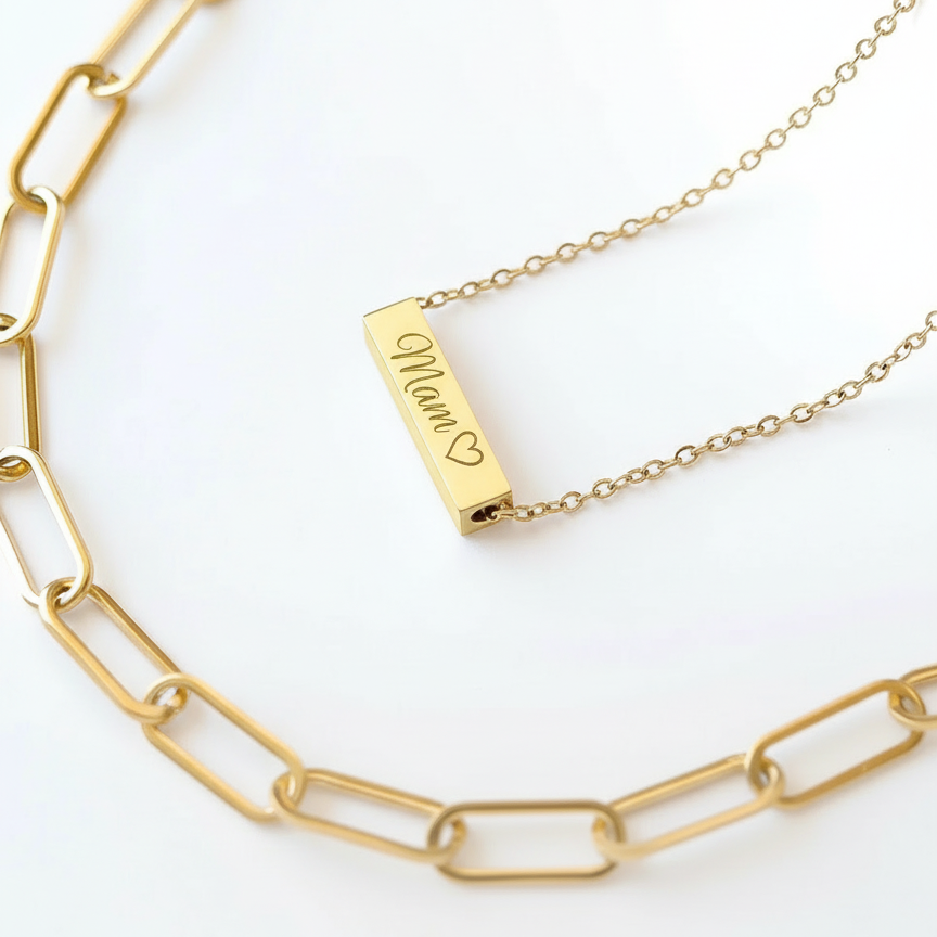 Gold horizontal mini bar necklace